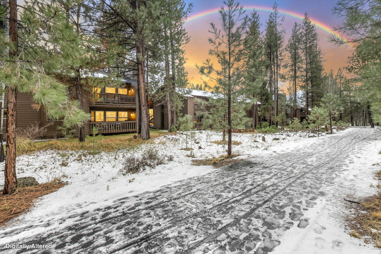 57373 Beaver Ridge Loop, Unit 27 Sunriver, OR 97707 - Photo 33 of 34 2025_12_22_57373_beaver_ridge_loop_unit2