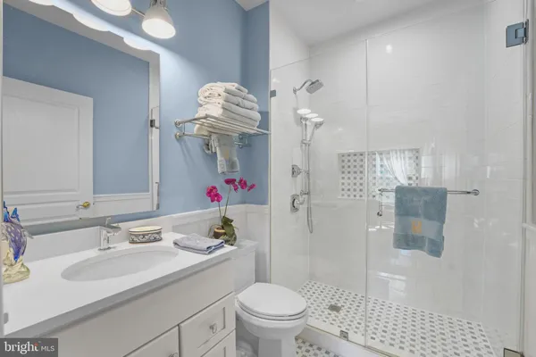 $2,399,999 | 11431 Woolington Road, Great Falls, VA 22066