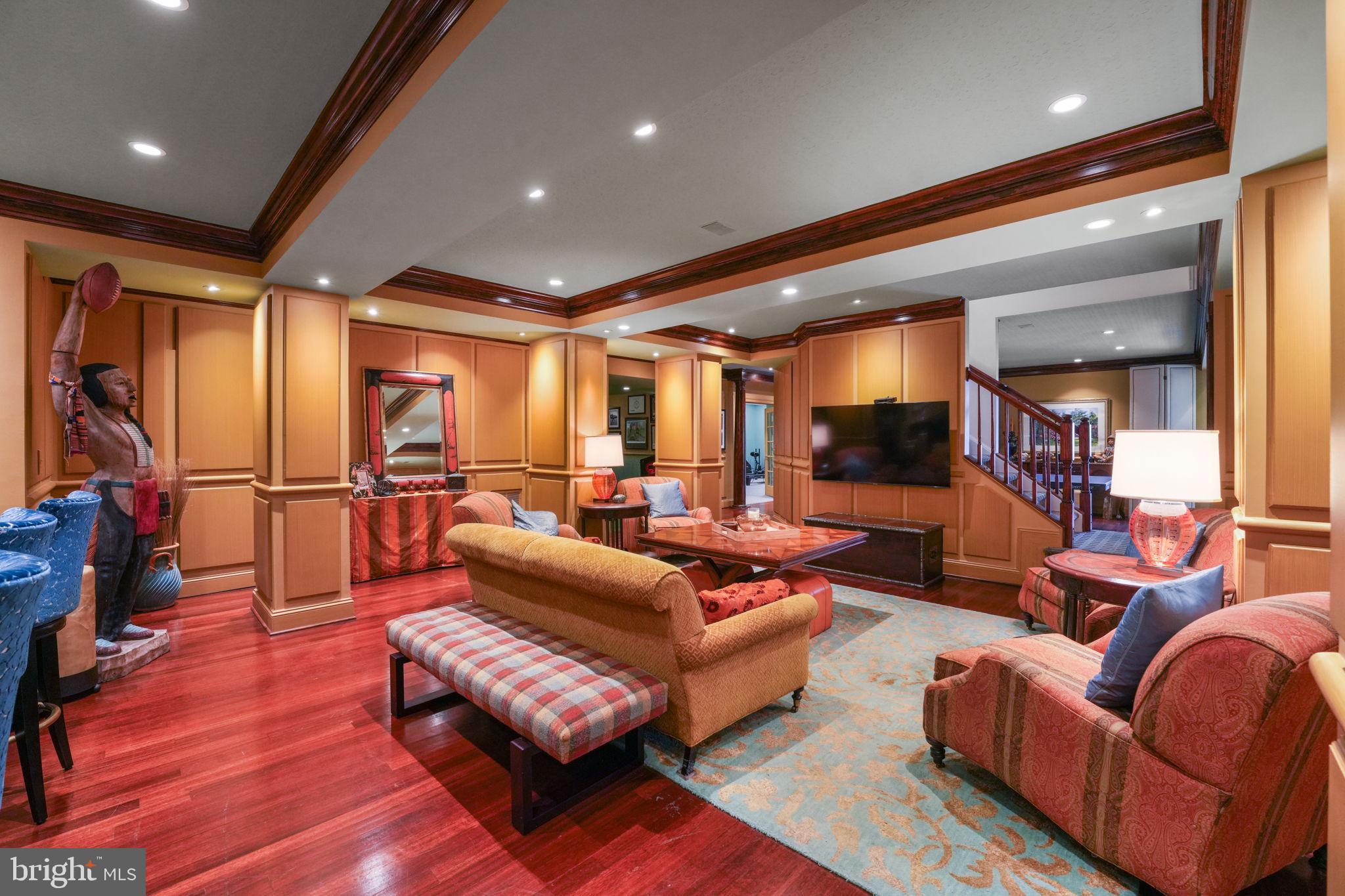 11431 Woolington Road Great Falls, VA 22066 - Photo 37 of 49