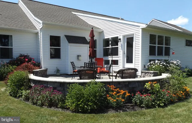 $420,000 | 9 Creekside Drive, Lebanon, PA 17042