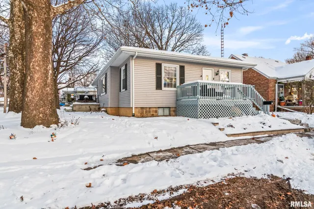 $129,900 | 900 East Griffiths Avenue, Springfield, IL 62702