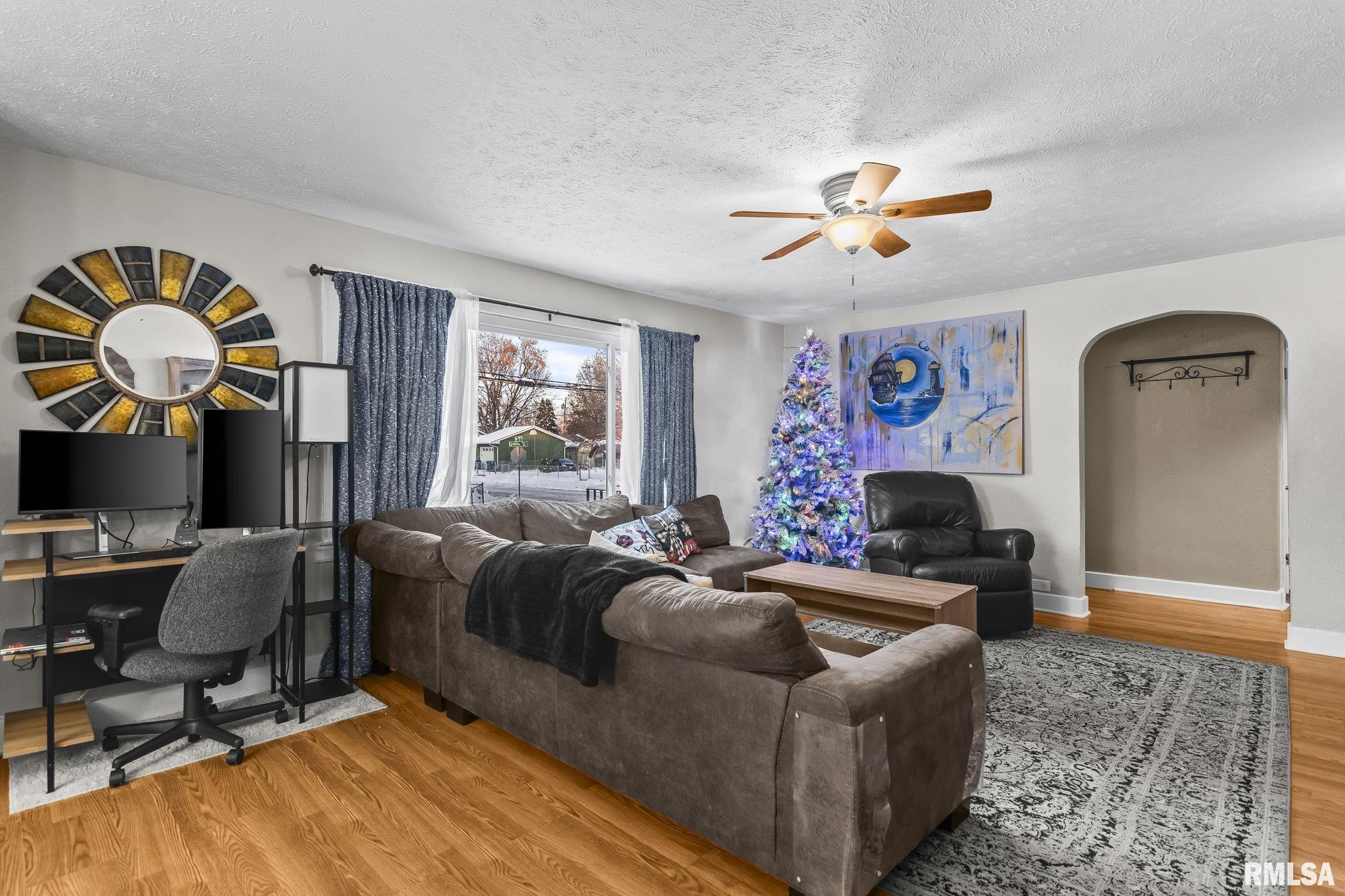 900 East Griffiths Avenue Springfield, IL 62702 - Photo 8 of 32 Gallery Image 8