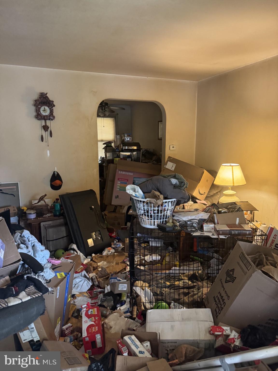 144 Wiltshire Road Baltimore, MD 21221 - Photo 2 of 22 living room