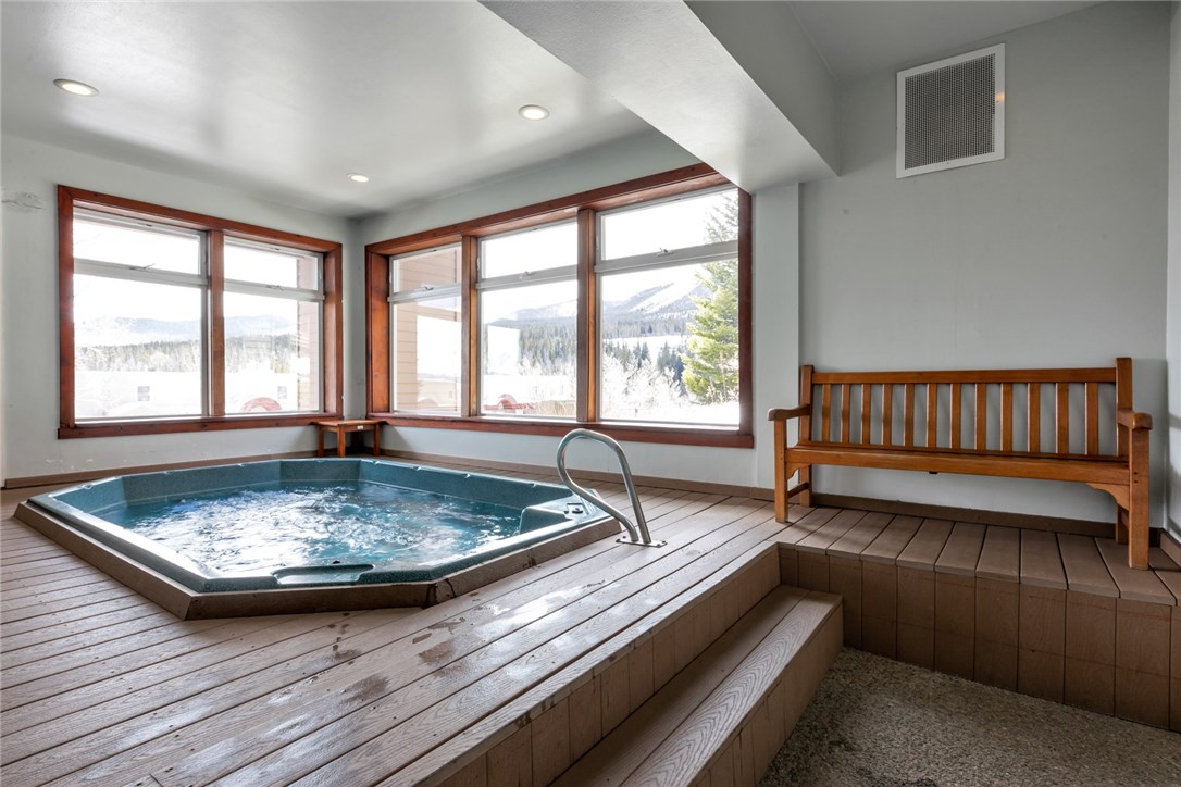 95300 Ryan Gulch Road, Unit 312 Silverthorne, CO 80498 - Photo 7 of 31 Gallery Image 7