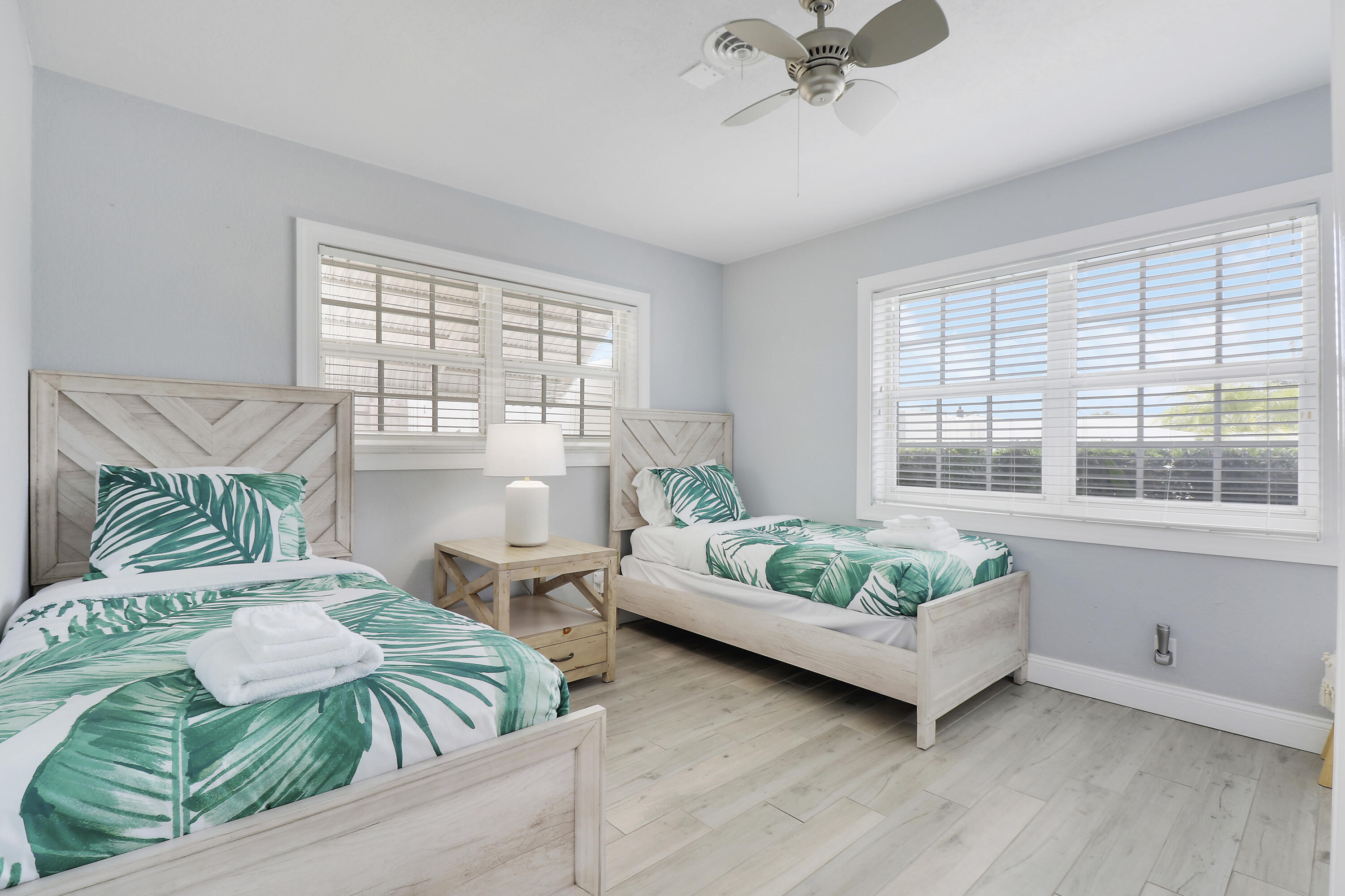 425 Marlin Road North Palm Beach, FL 33408 - Photo 25 of 60 House1-1