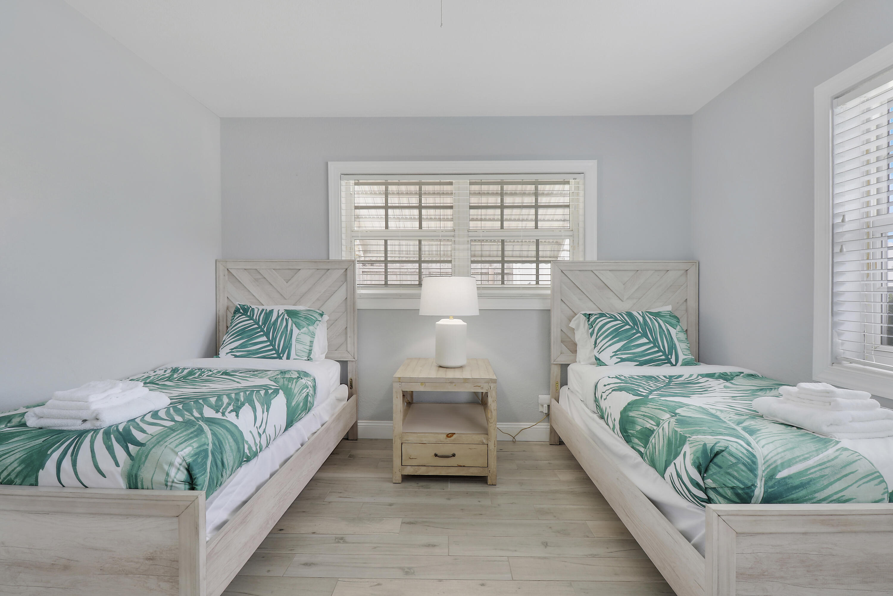 425 Marlin Road North Palm Beach, FL 33408 - Photo 26 of 60 House1-2