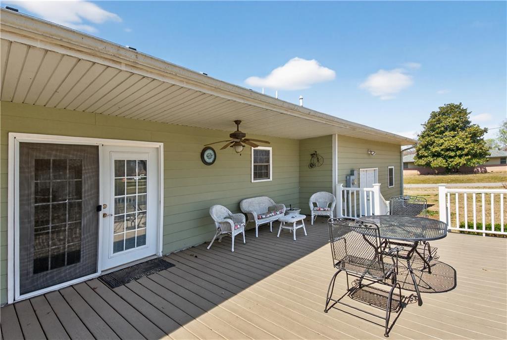 2136 North 8th Street Independence, KS 67301 - Photo 26 of 31