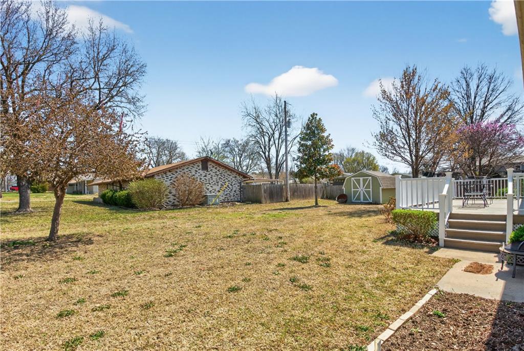 2136 North 8th Street Independence, KS 67301 - Photo 28 of 31