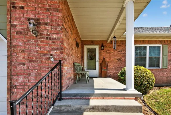 $239,500 | 2136 North 8th Street, Independence, KS 67301