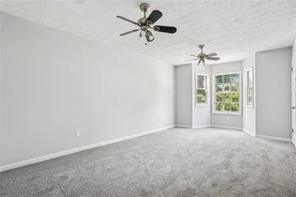 $185,000 | 6430 Oakleaf Way, Morrow, GA 30260