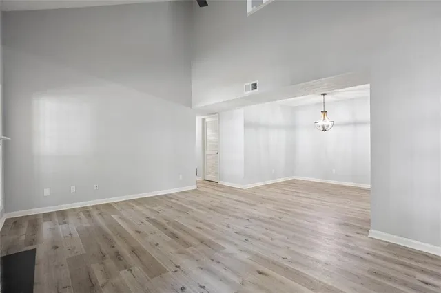 $190,000 | 6430 Oakleaf Way, Morrow, GA 30260