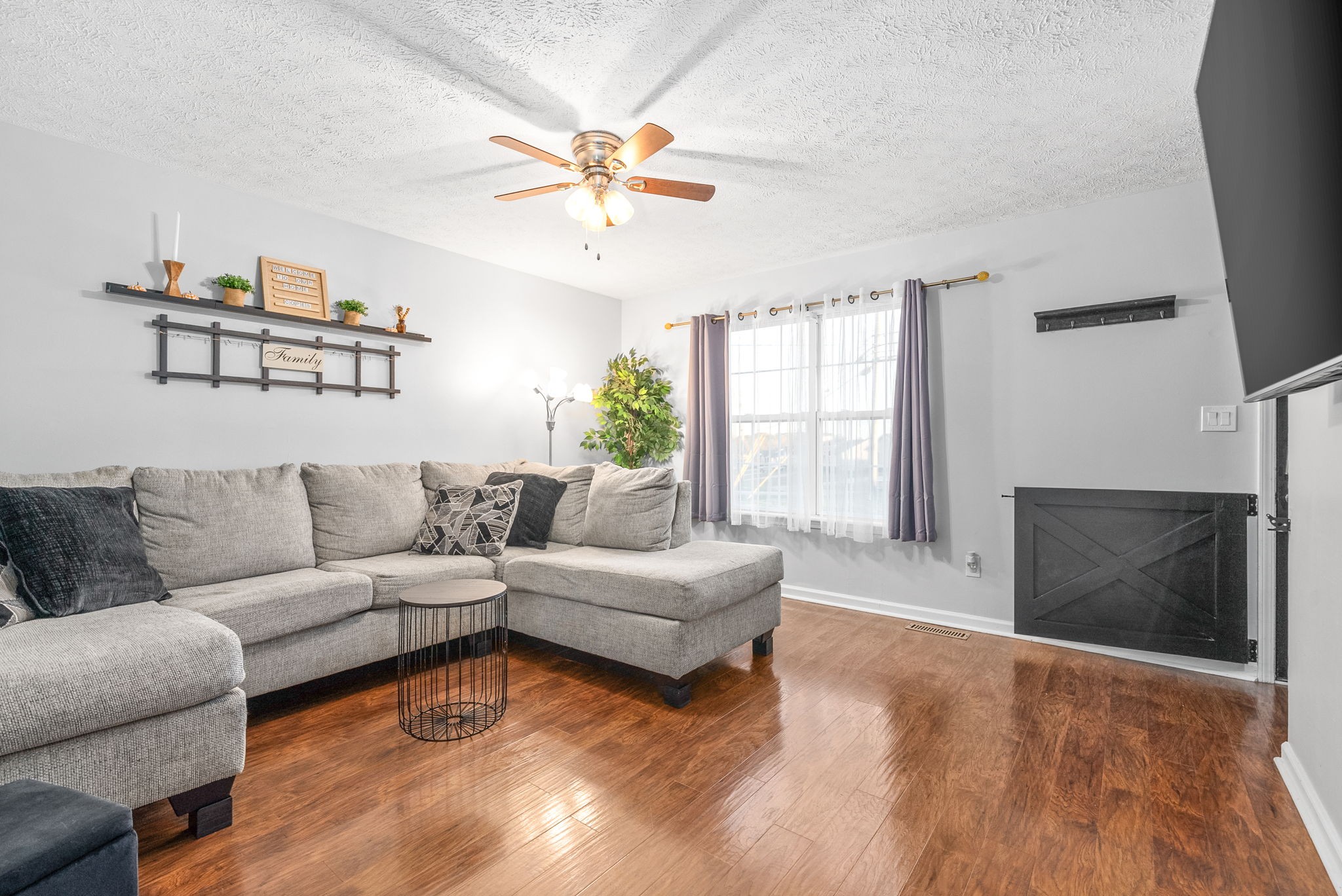 950 Hugh Hunter Road Oak Grove, KY 42262 - Photo 6 of 30 Gallery Image 6