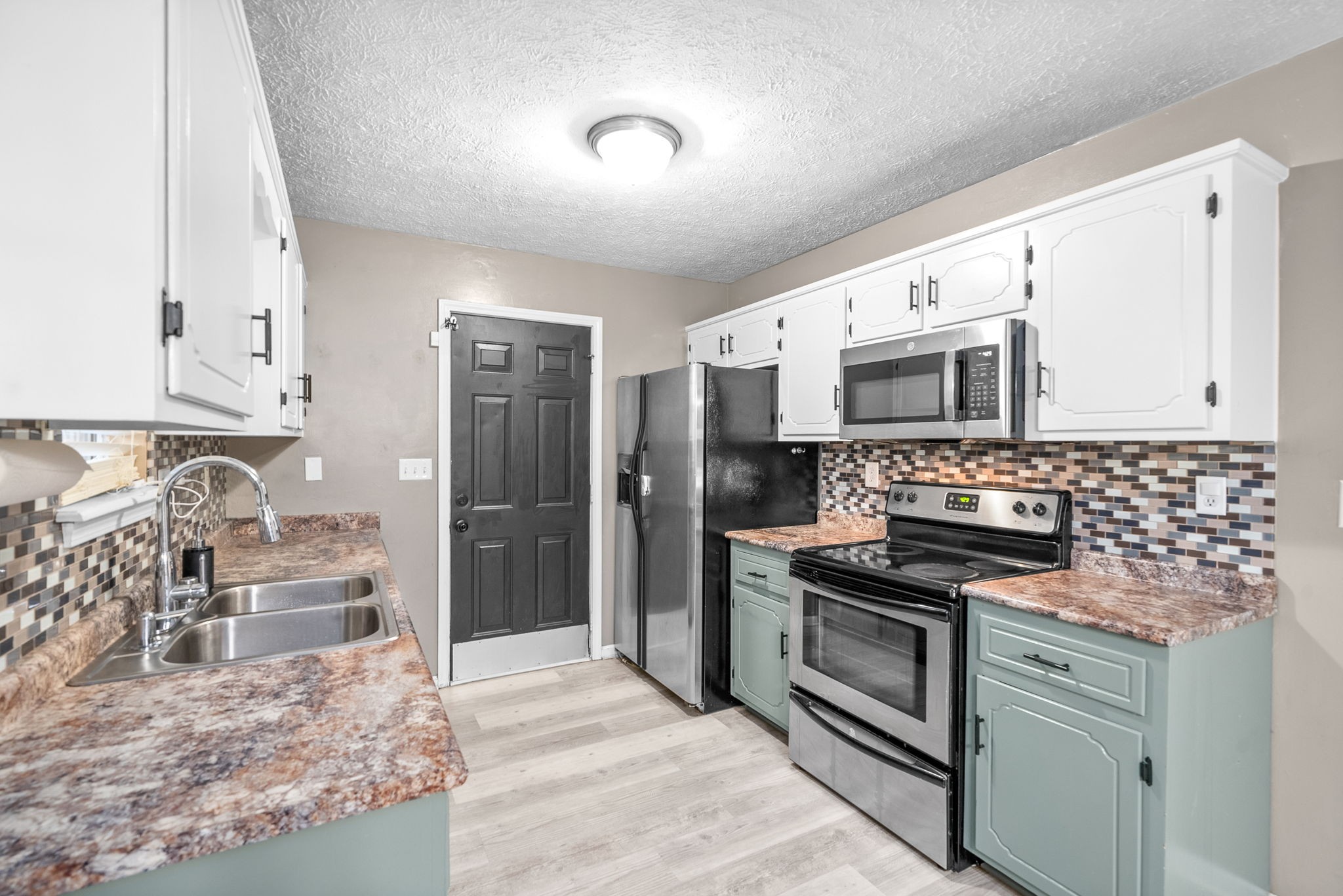 950 Hugh Hunter Road Oak Grove, KY 42262 - Photo 9 of 30 Gallery Image 9