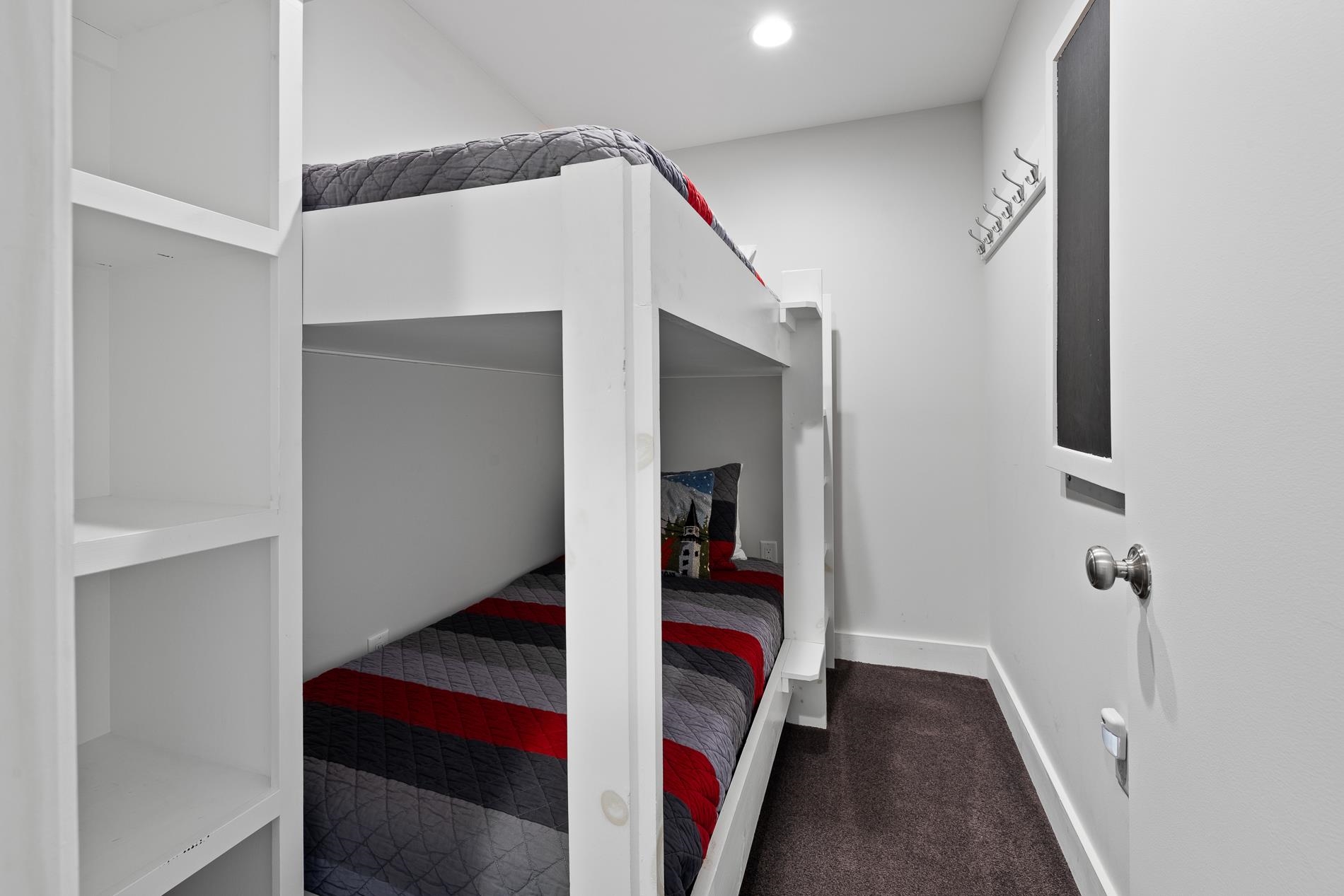 56 Village Square, Unit 56 Stratton, VT 05340 - Photo 20 of 33