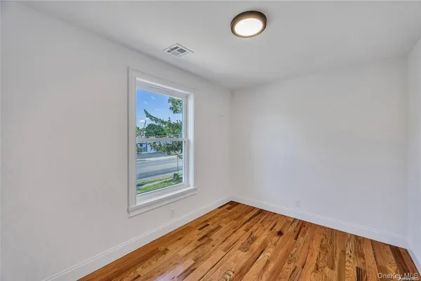 $2,995 | 177 Waverly Avenue, Unit SECOND, Patchogue, NY 11772