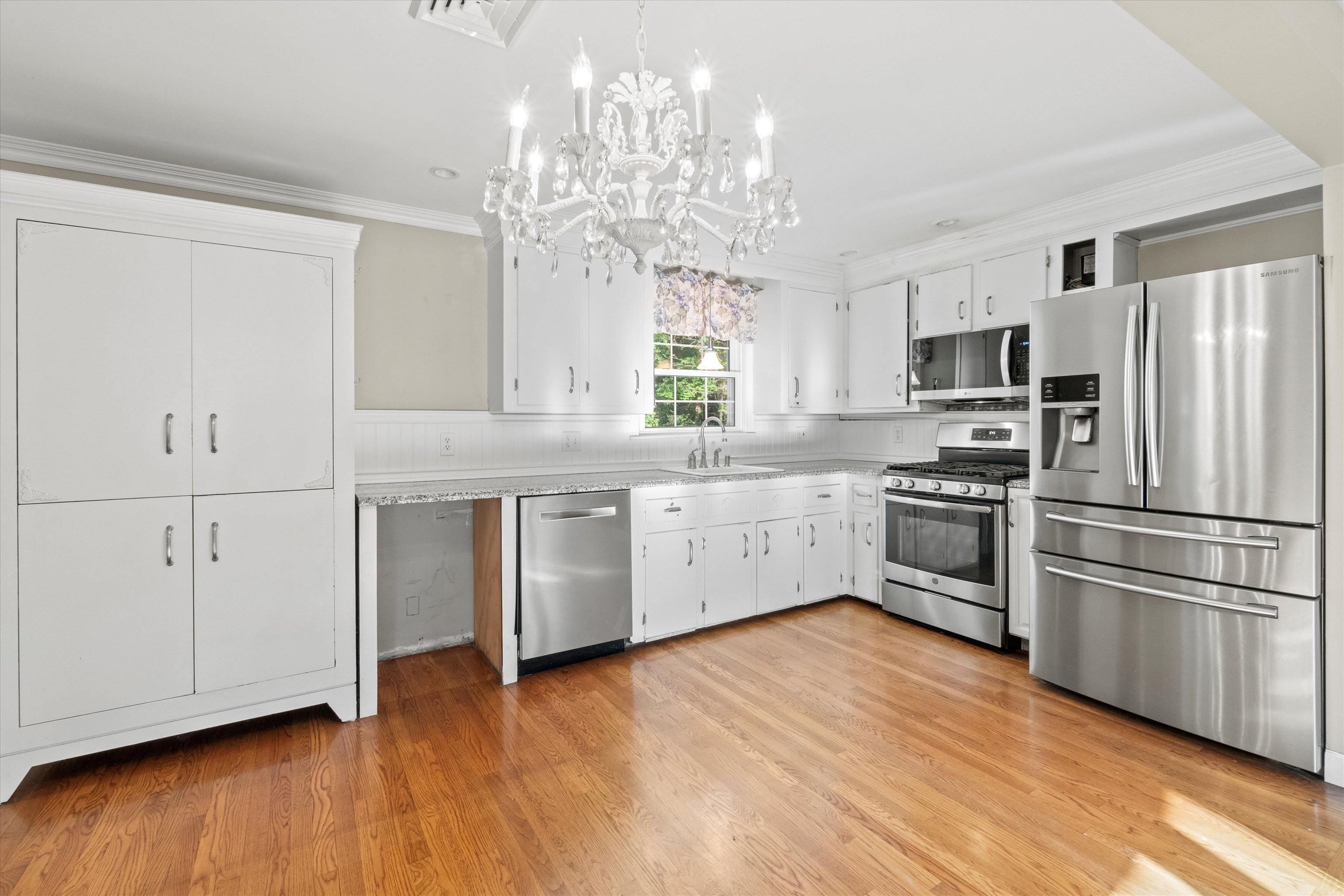 68 North Lowell Road Windham, NH 03087 - Photo 12 of 53