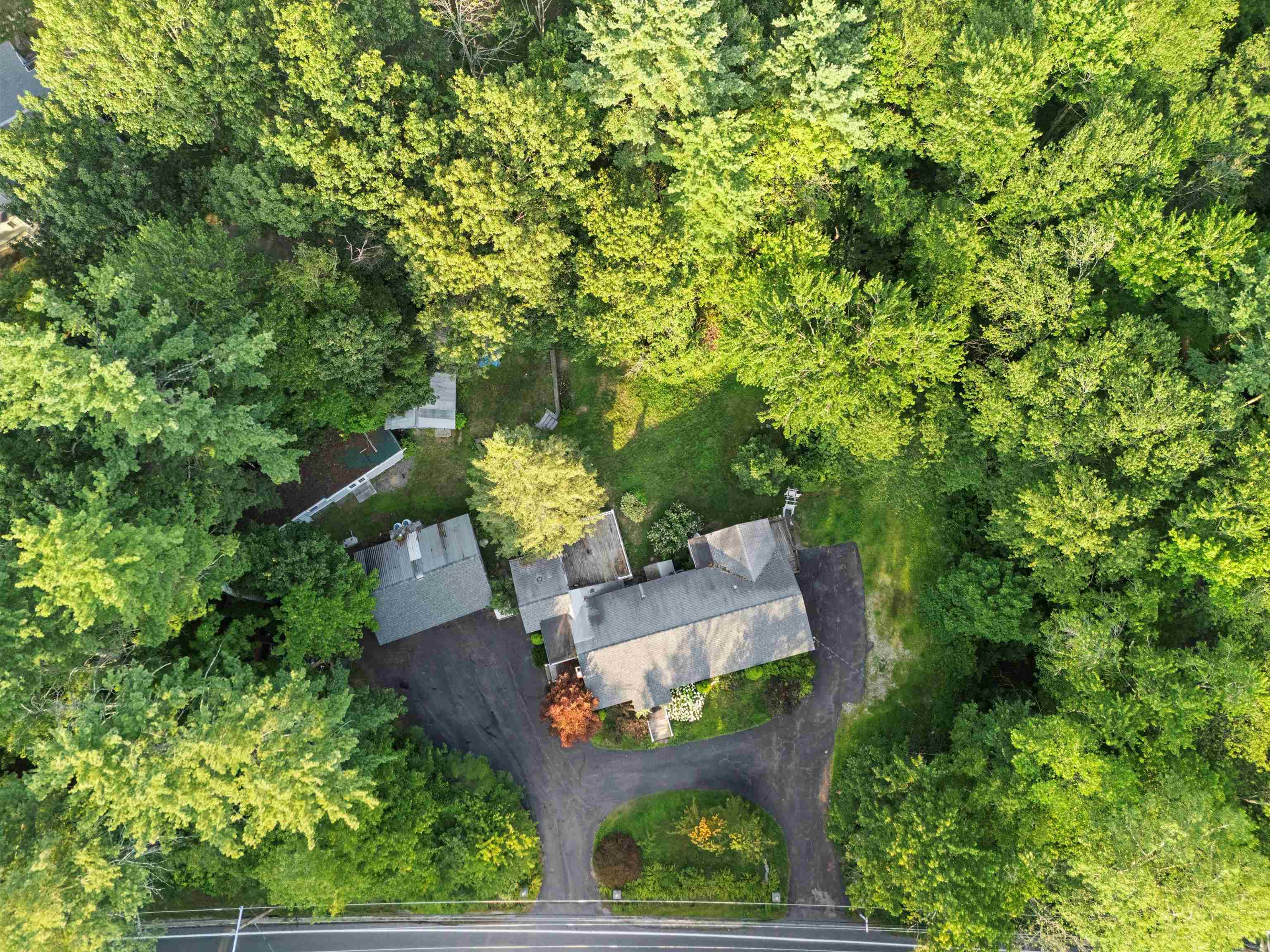 68 North Lowell Road Windham, NH 03087 - Photo 2 of 53