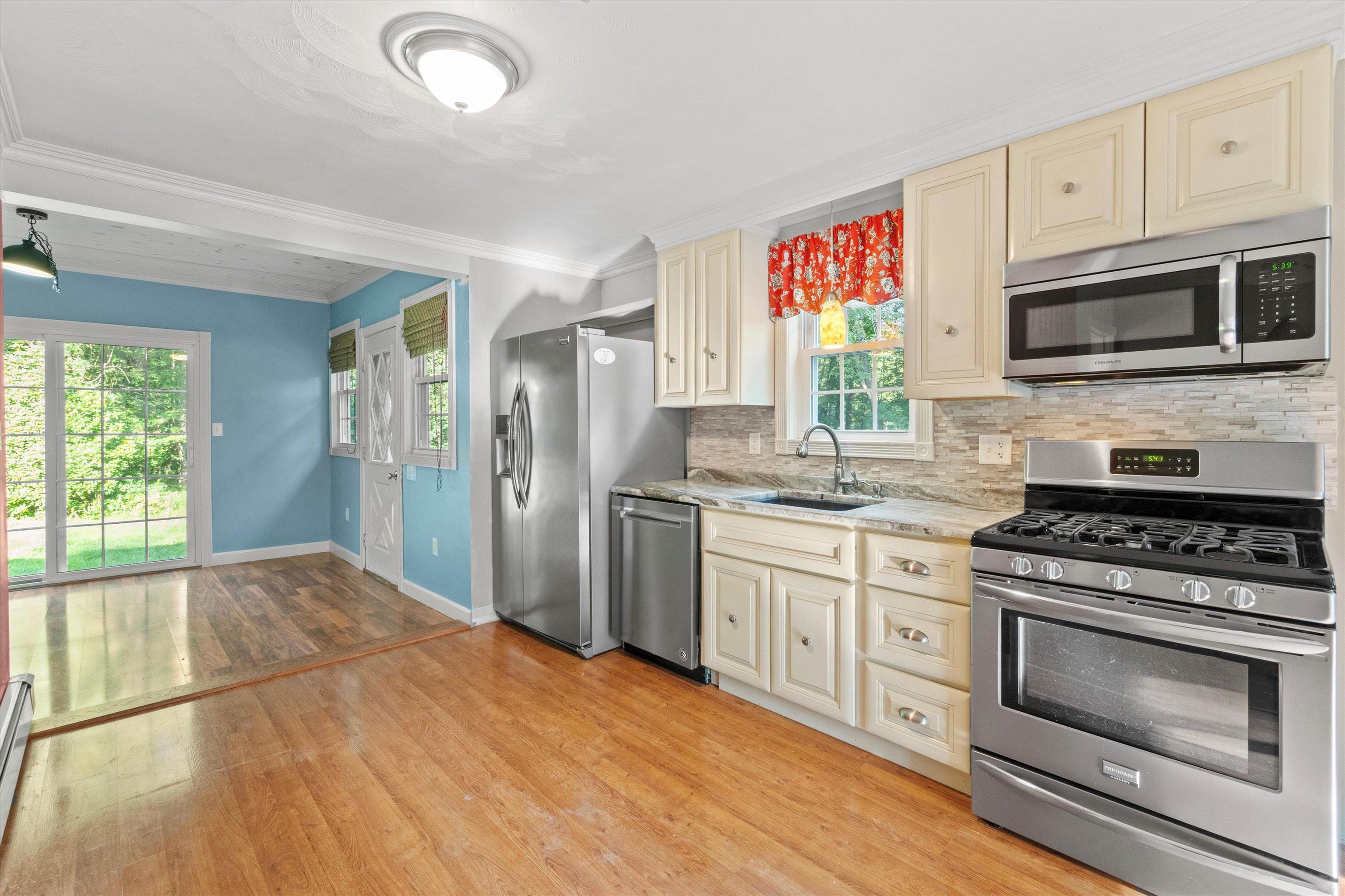 68 North Lowell Road Windham, NH 03087 - Photo 27 of 53