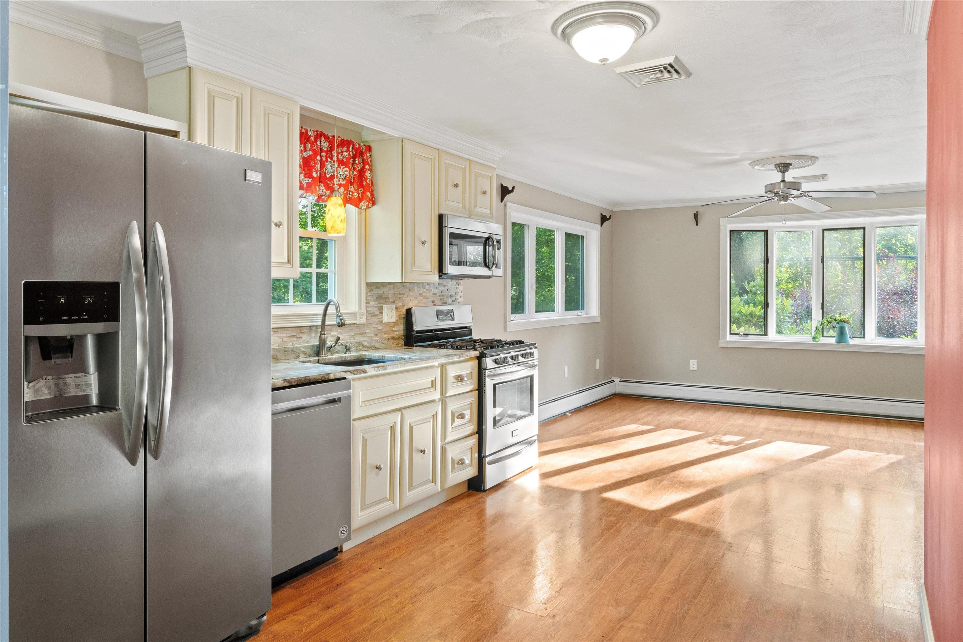 68 North Lowell Road Windham, NH 03087 - Photo 29 of 53