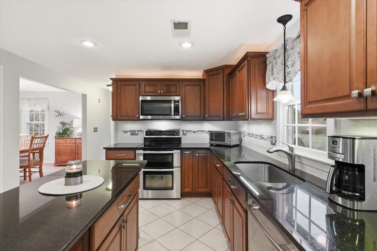 16 Palmer Mill Road Halifax, MA 02338 - Photo 19 of 54 34-16 Palmer Mill -34