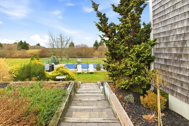 $675,000 | 16 Palmer Mill Road, Halifax, MA 02338