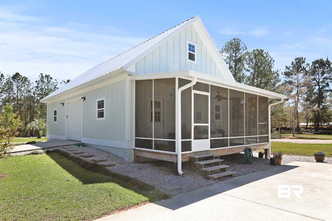 14355 Riverside Drive Foley, AL 36535 - Photo 2 of 14 Garage/Apartment
