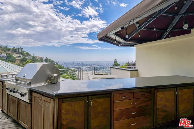 a view of a living room with furniture