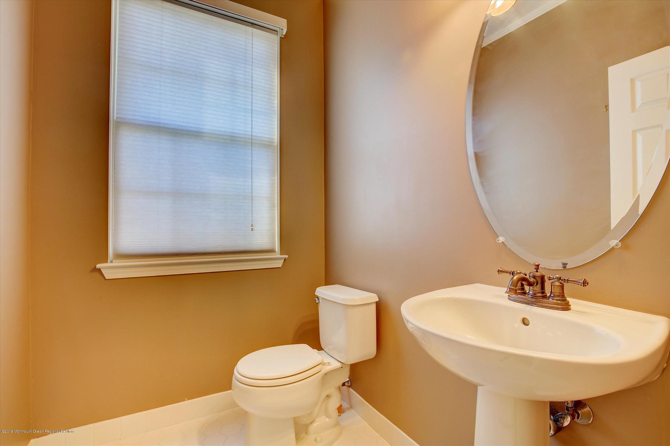 64 Rutgers Way Freehold, NJ 07728 - Photo 16 of 30 17-Bathroom