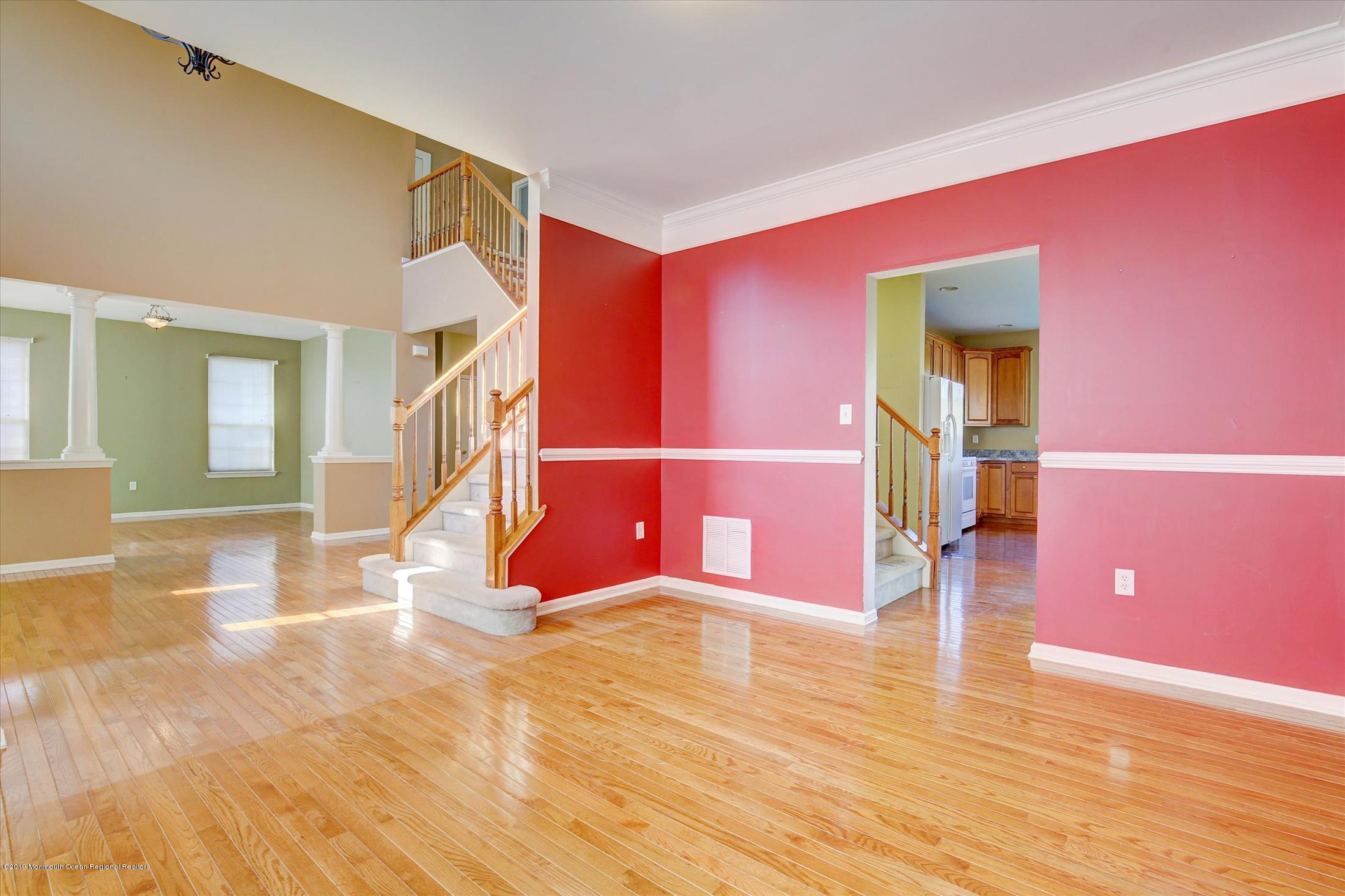 64 Rutgers Way Freehold, NJ 07728 - Photo 6 of 30 07-Dining Room