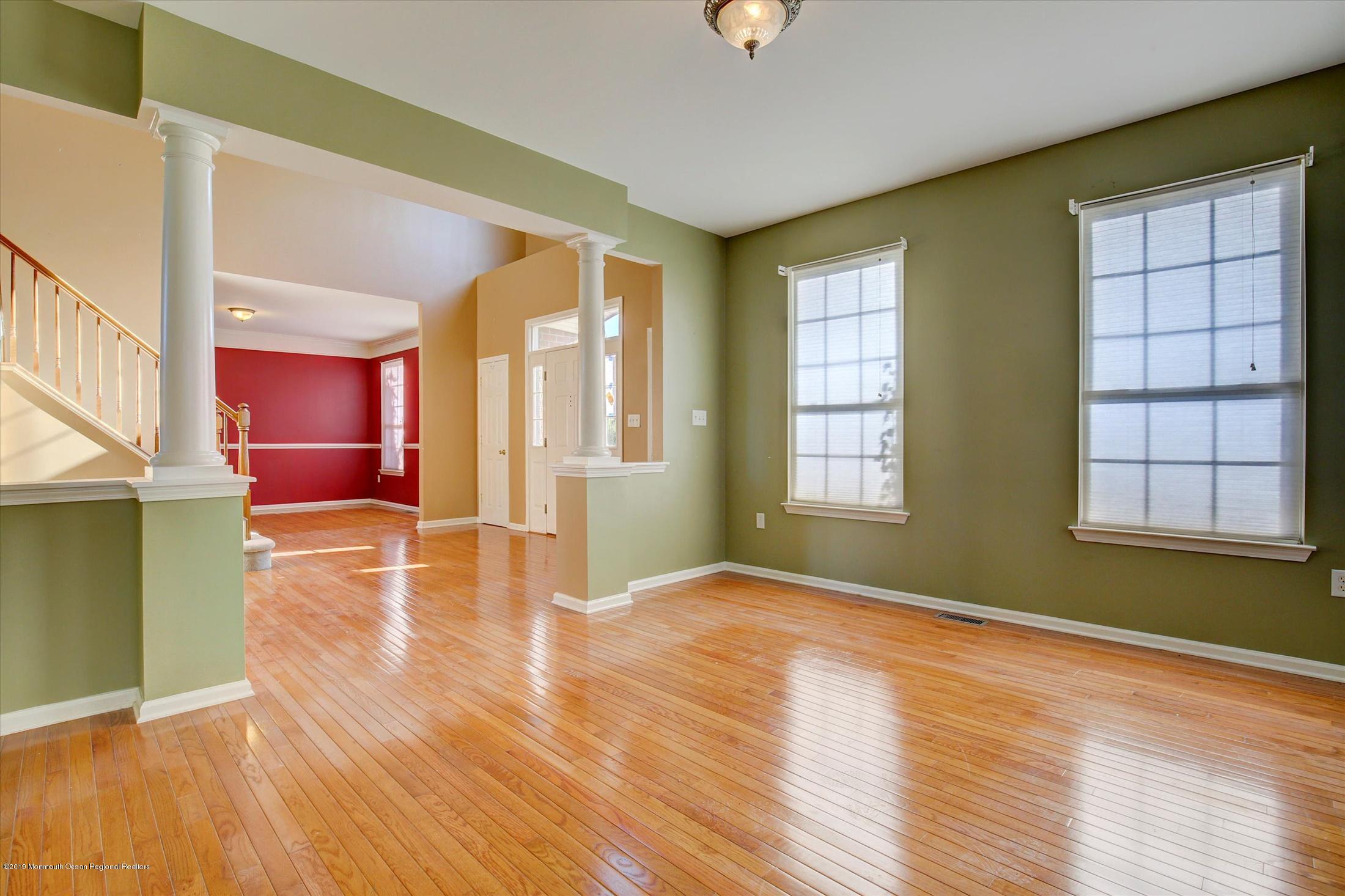 64 Rutgers Way Freehold, NJ 07728 - Photo 8 of 30 09-Living Room