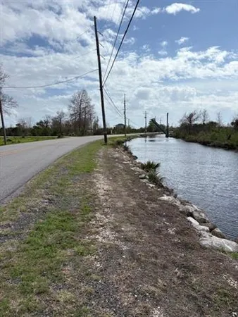 $130,000 | 1505 Delacroix Highway, St. Bernard, LA 70085