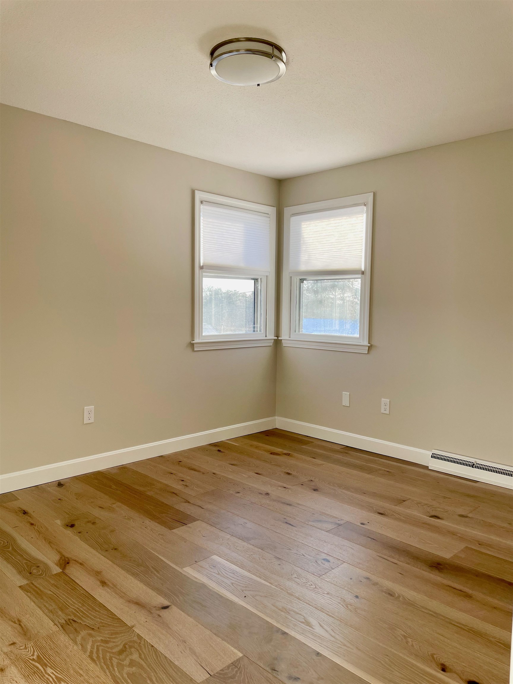 21 Sims Street Nashua, NH 03063 - Photo 17 of 30