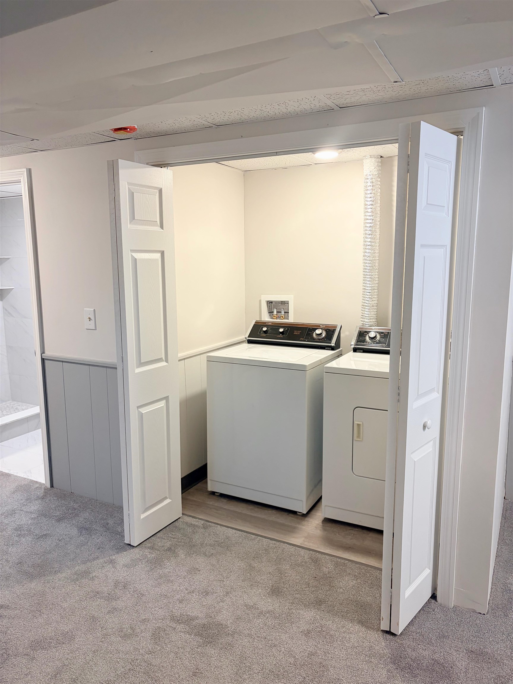 21 Sims Street Nashua, NH 03063 - Photo 27 of 30