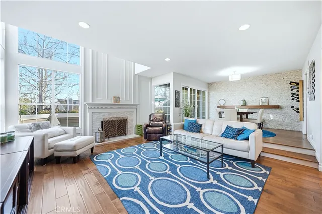 $1,100,000 | 451 Kakkis Drive, Unit 101, Long Beach, CA 90803