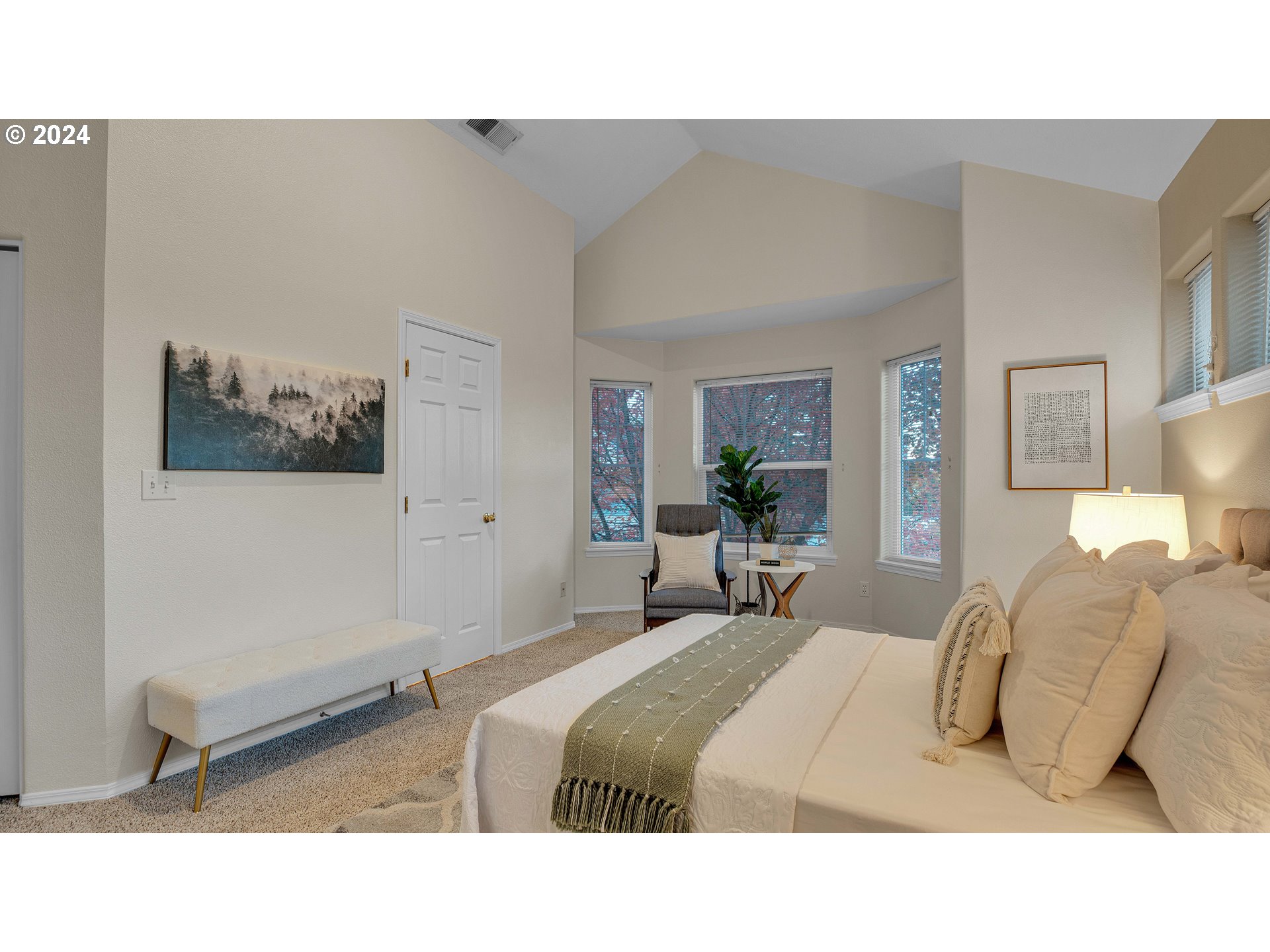 4 Southwest Gibbs Street Portland, OR 97239 - Photo 26 of 35 Gallery Image 26