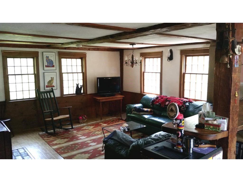 106 Horace Greeley Road Amherst, NH 03031 - Photo 4 of 36