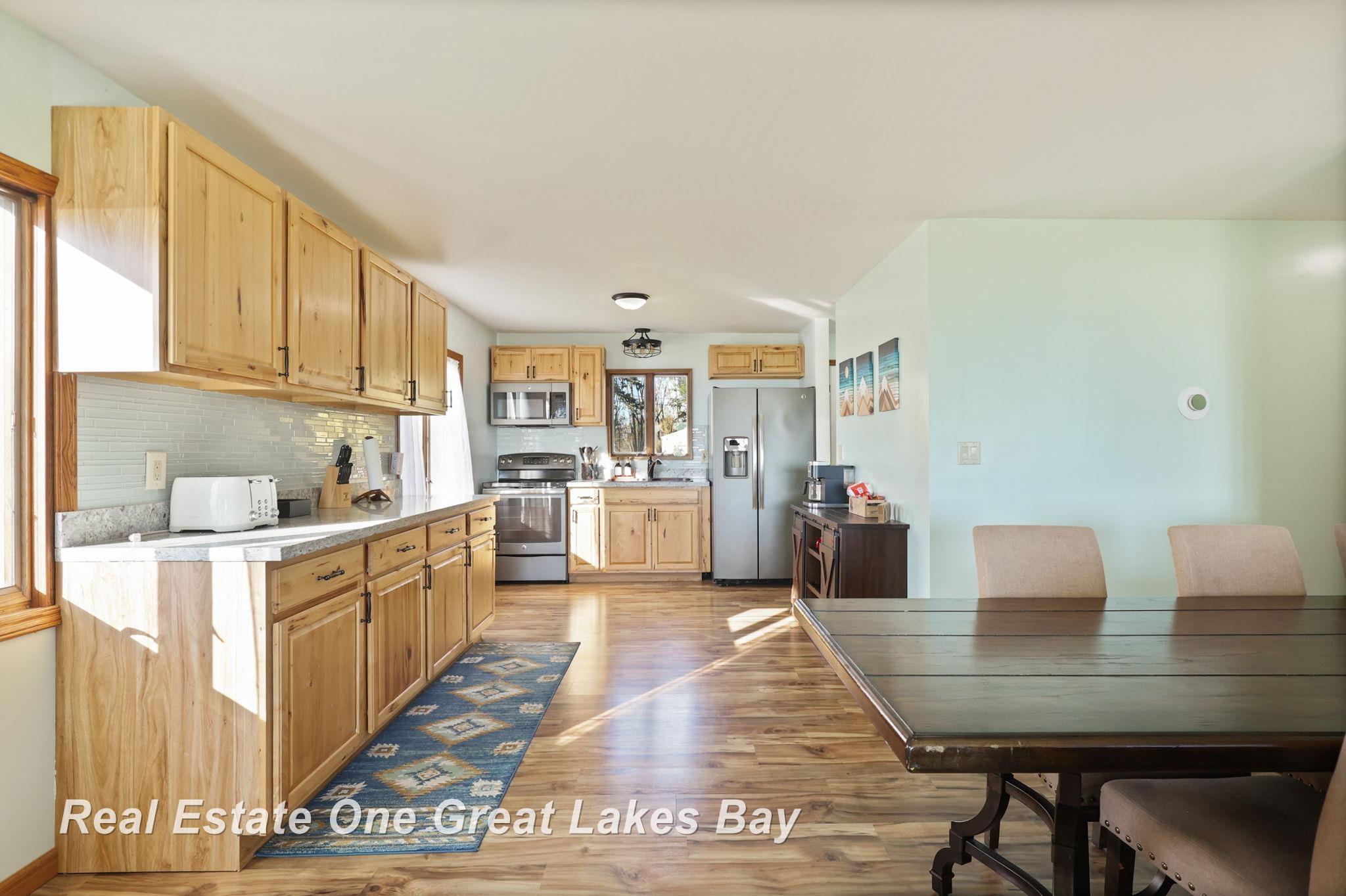 5219 Beachwood Road Standish, MI 48658 - Photo 20 of 53 Kitchen