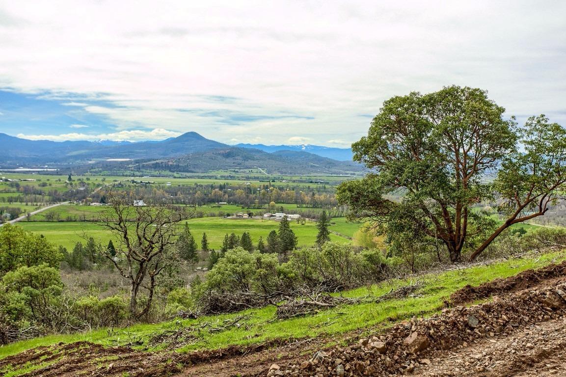 2101 Riley Road Eagle Point, OR 97524 - Photo 11 of 12 Additional Photo