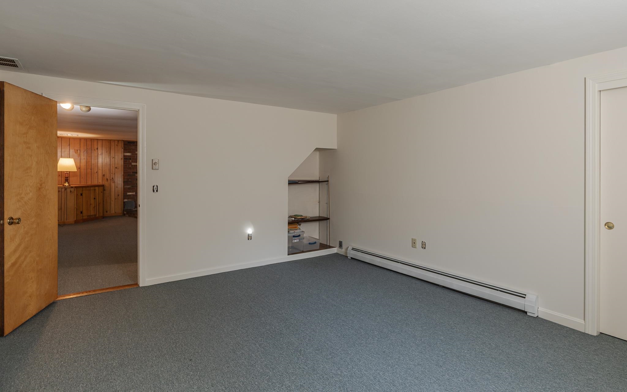 636 Court Street Keene, NH 03431 - Photo 31 of 38