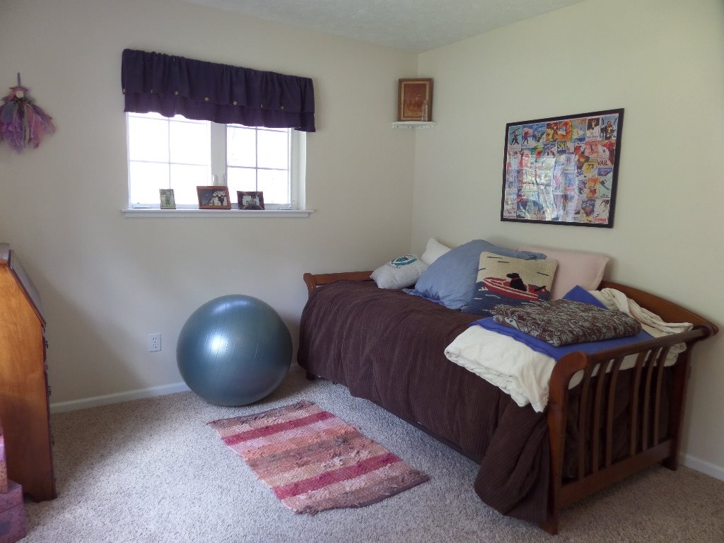 696 Fisher Road Traverse City, MI 49685 - Photo 11 of 55 1860442-10.JPG