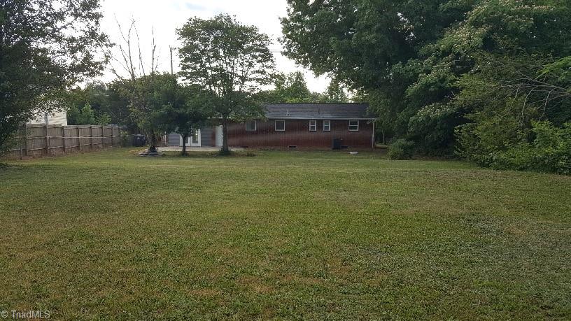 151 Robbins Road Winston-Salem, NC 27107 - Photo 3 of 25 Gallery Image 3