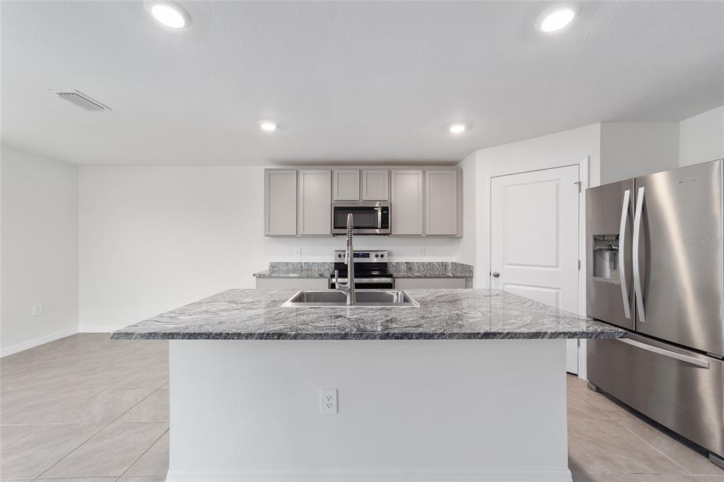 8746 Southwest 45th Court Ocala, FL 34476 - Photo 22 of 52