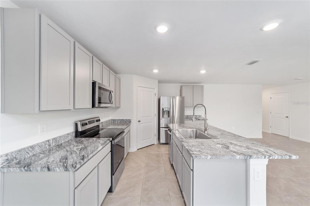 8746 Southwest 45th Court Ocala, FL 34476 - Photo 24 of 52