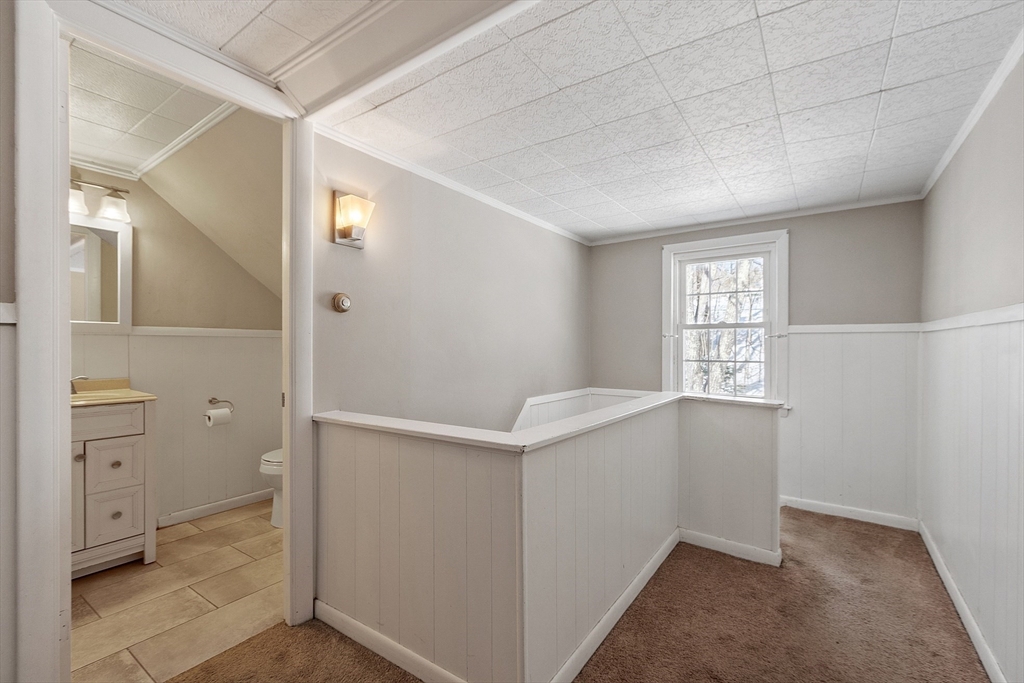 594 Betty Spring Road Gardner, MA 01440 - Photo 25 of 42 Gallery Image 25