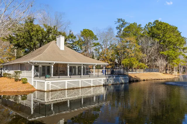 $329,000 | 5100 Park Creek Avenue, North Charleston, SC 29418