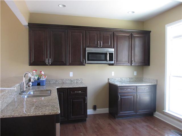 411 Kaiser Road Dickson, TN 37055 - Photo 6 of 10