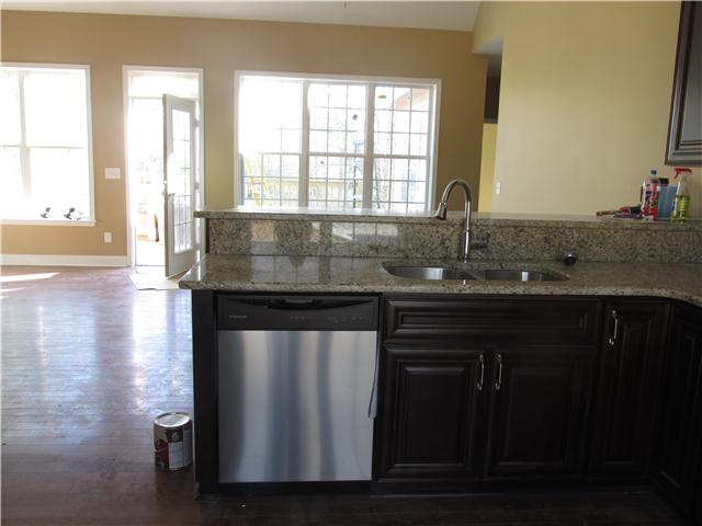 411 Kaiser Road Dickson, TN 37055 - Photo 7 of 10