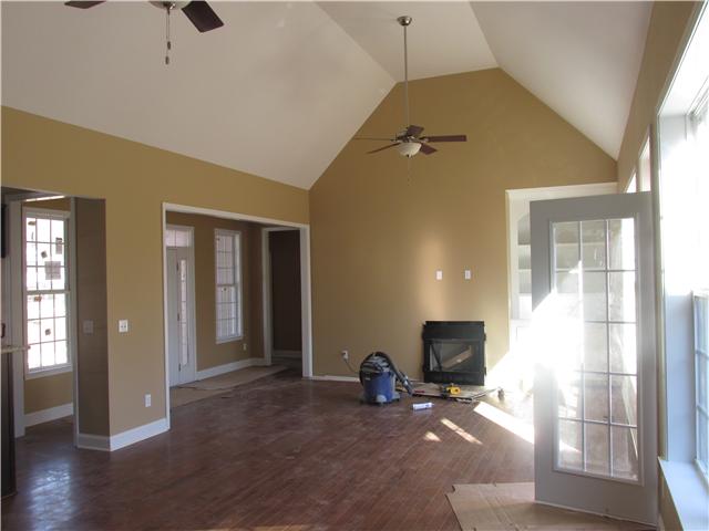 411 Kaiser Road Dickson, TN 37055 - Photo 9 of 10