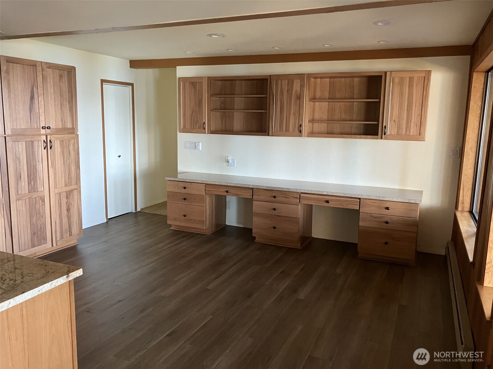 3155 Fox Spit Road Langley, WA 98260 - Photo 10 of 34 Gallery Image 10