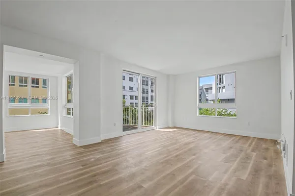 $2,750 | 7355 Southwest 89th Street, Unit 502N, Miami, FL 33156